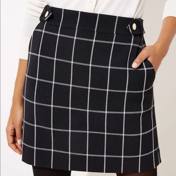 Ann Taylor LOFT Black and White Plaid Skirt with Gold Buttons, Size 8 - Picture 1 of 10